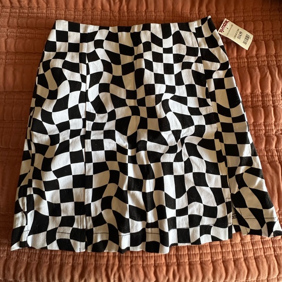 Love on a Hanger Optical Illusion Mini Skirt - Picture 1 of 4